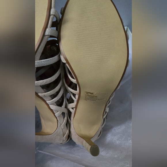 Steve Madden BEAUTIFUL NEW in box cage beige heels sz7M - Picture 4 of 8